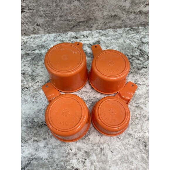 LOT OF 4 vintage tupperware measuring cups 1/3 2/3 3/4 1 Cup Orange NO 1/4 CUP - Picture 4 of 4